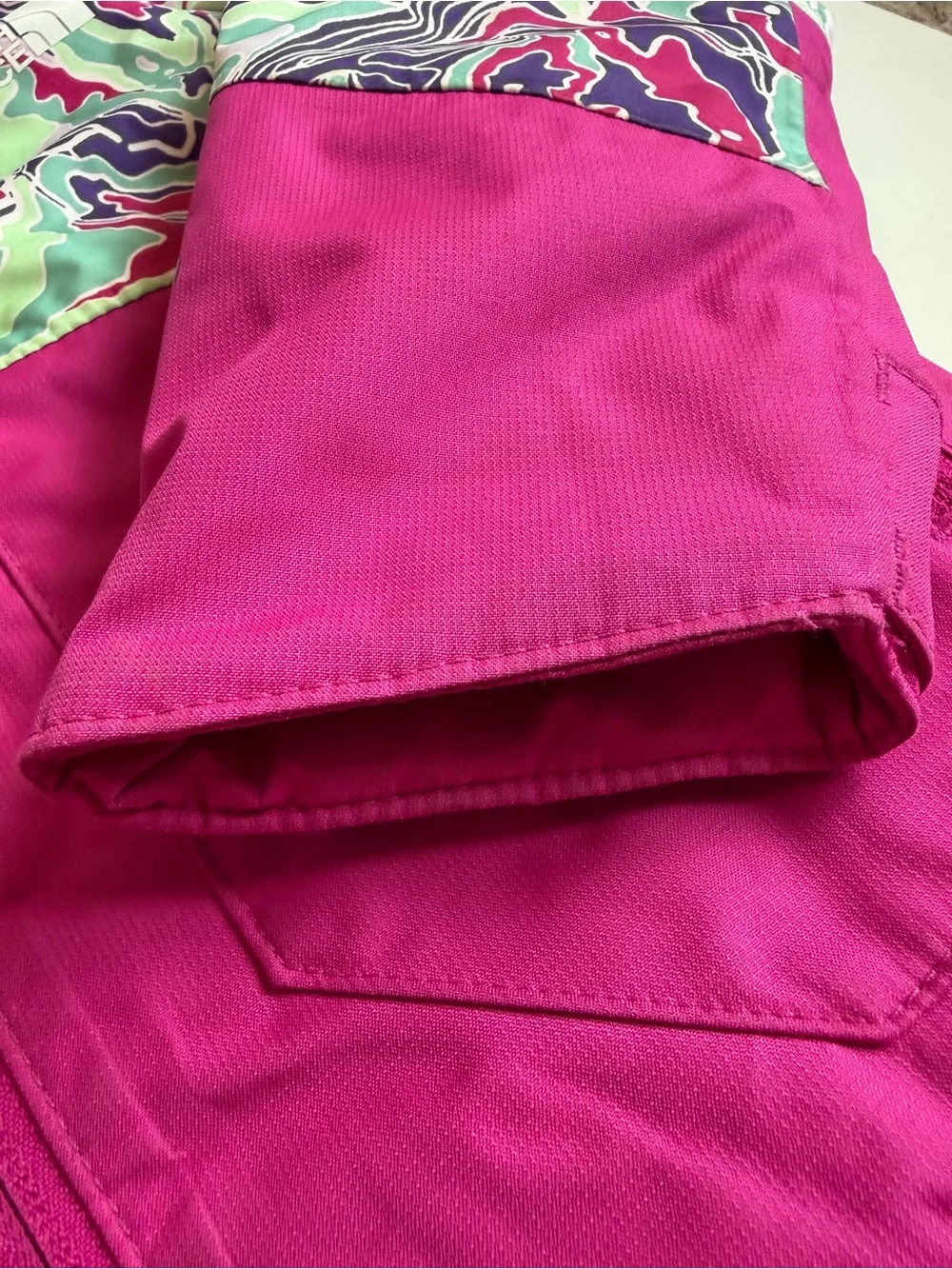 The North Face Girls' Fuchsia Multi-Print Hooded Jacket